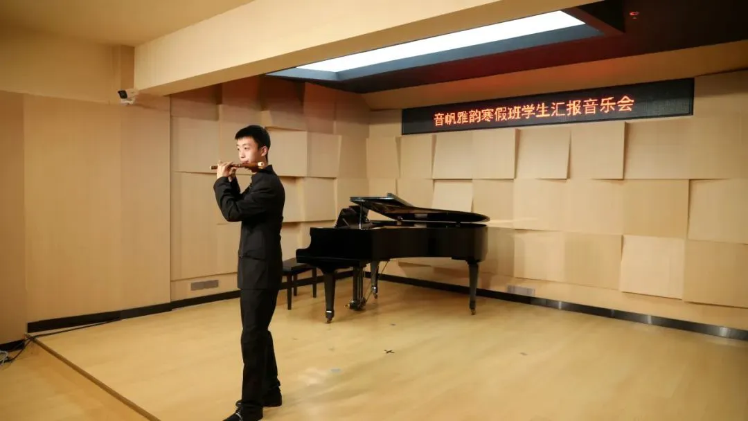 刻苦训练篮球时如何避免受伤的建议_0